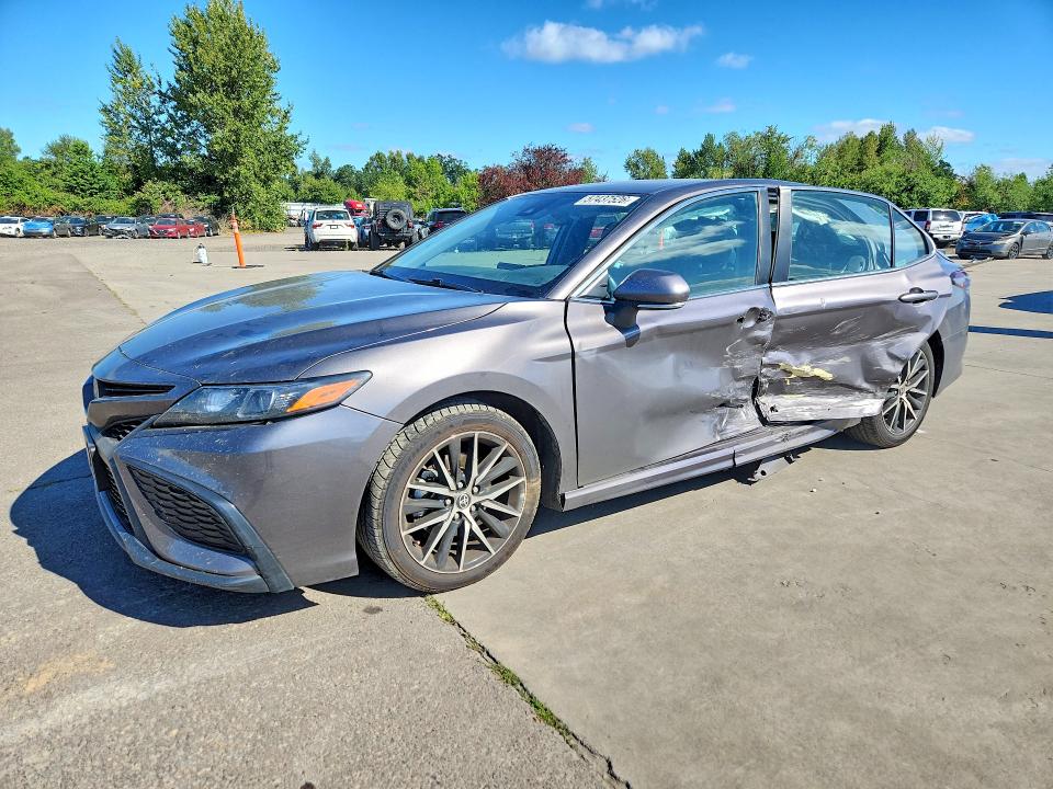 Продаж на аукціоні авто 2023 Toyota Camry, vin: 4T1G11AK7PU814114, номер лоту: 57437526