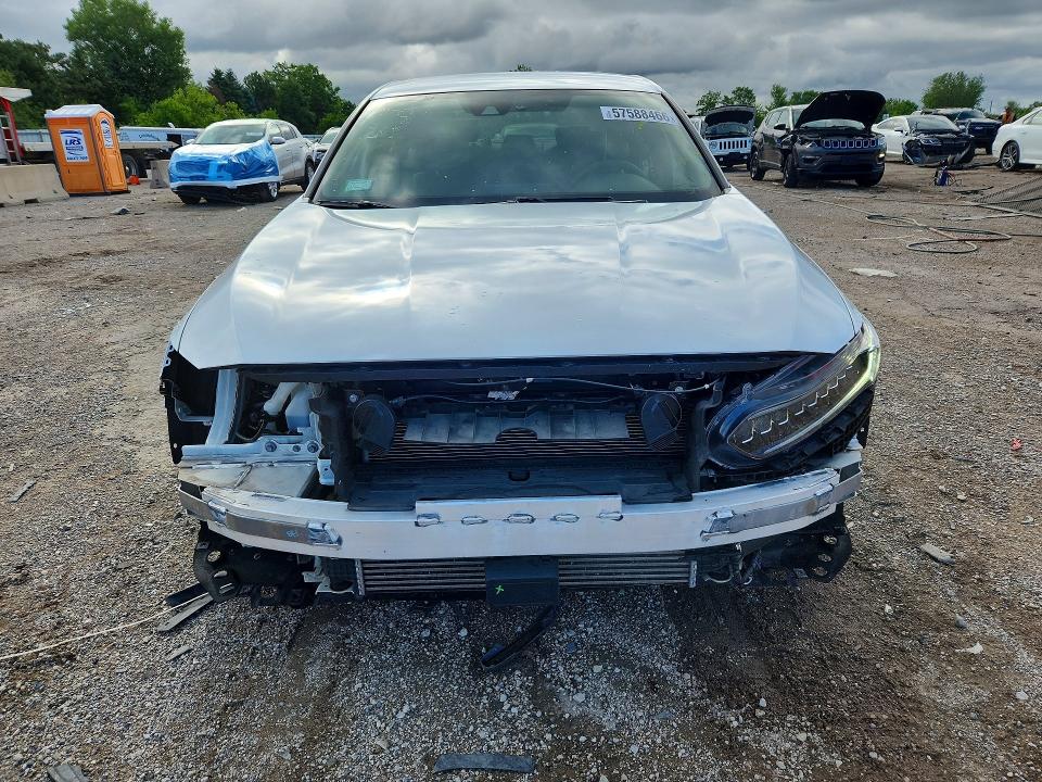 2022 Honda Accord მანქანა იყიდება აუქციონზე, vin: 1HGCV1F38NA068183, აუქციონის ნომერი: 57588466