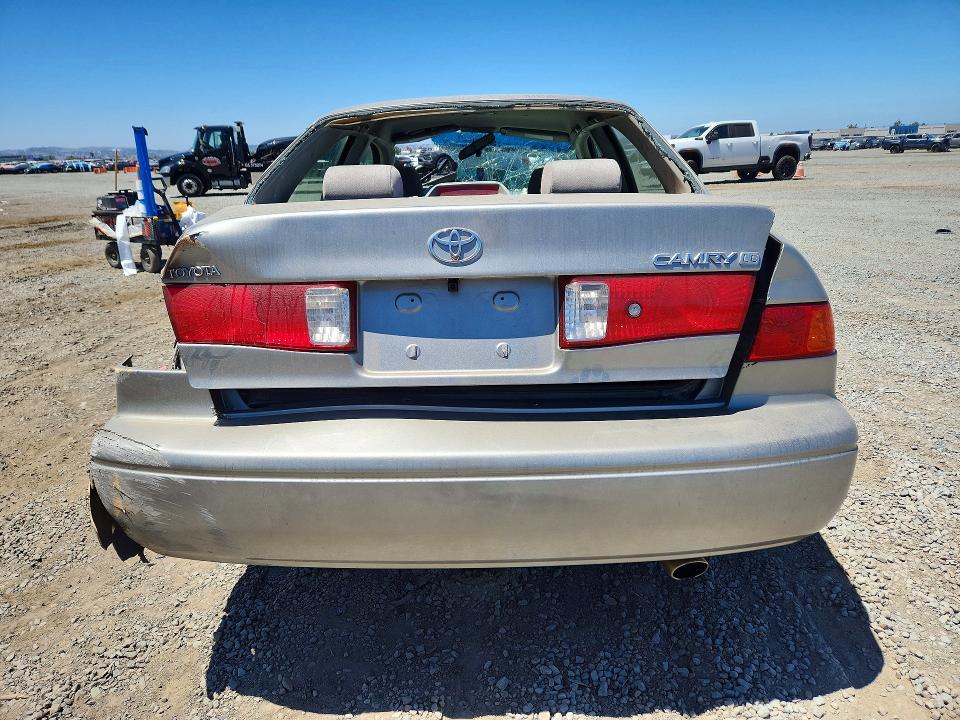 Продаж на аукціоні авто 2001 Toyota Camry, vin: JT2BG22K010550632, номер лоту: 57630456