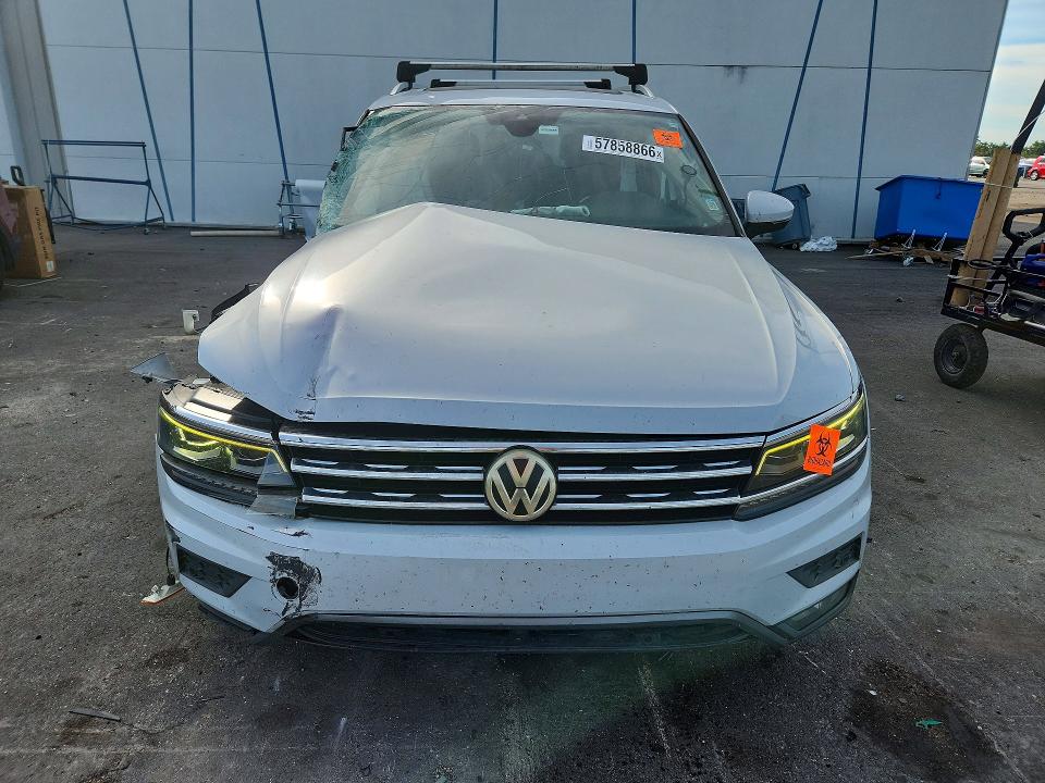 Продаж на аукціоні авто 2019 Volkswagen Tiguan, vin: 3VV4B7AX2KM020123, номер лоту: 57858866