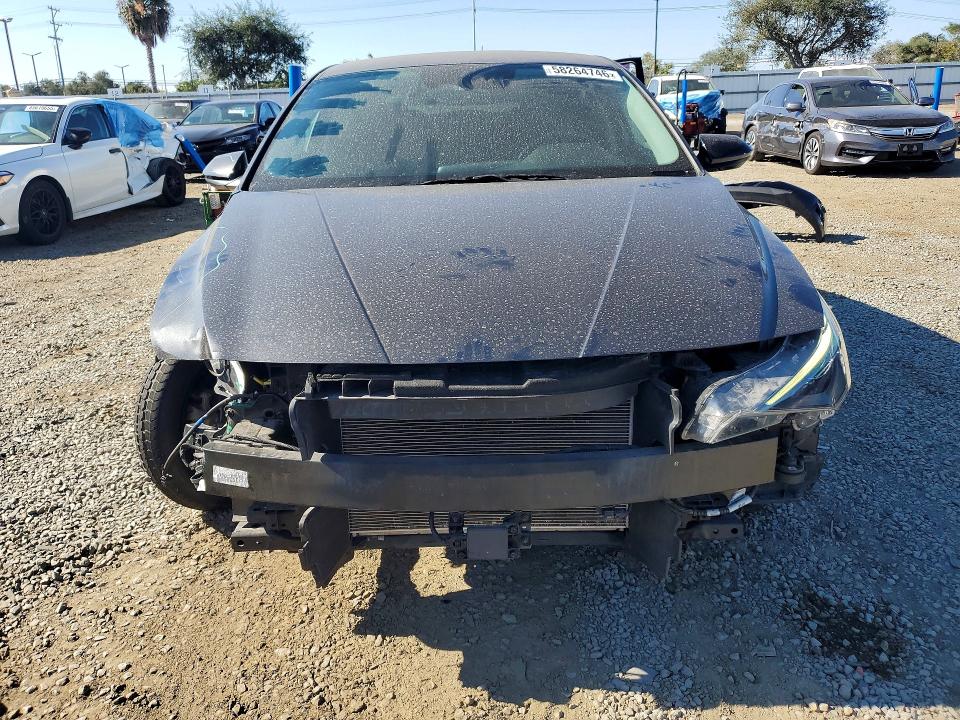 2023 Hyundai Elantra მანქანა იყიდება აუქციონზე, vin: 5NPLS4AG0PH099409, აუქციონის ნომერი: 58264746