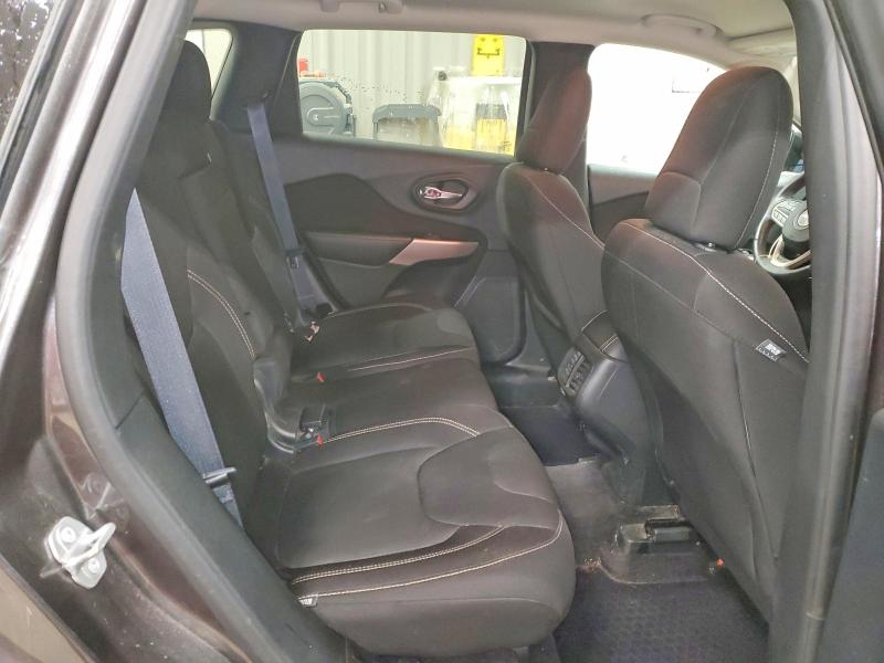41633386 :رقم المزاد ، 1C4PJMCSXHW651466 vin ، 2017 Jeep Cherokee مزاد بيع