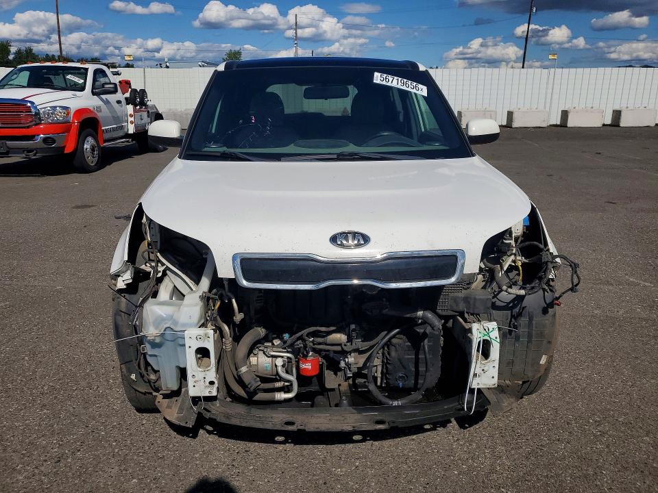 2015 Kia Soul მანქანა იყიდება აუქციონზე, vin: KNDJP3A52F7164989, აუქციონის ნომერი: 56719656