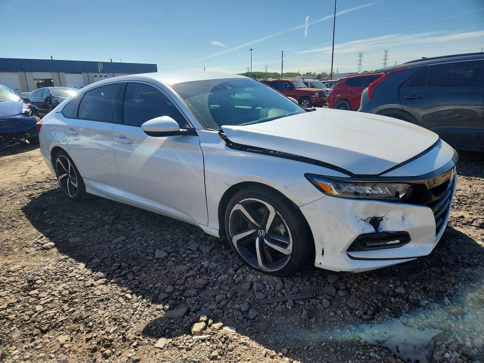 57046886 :رقم المزاد ، 1HGCV1F30LA061838 vin ، 2020 Honda Accord مزاد بيع