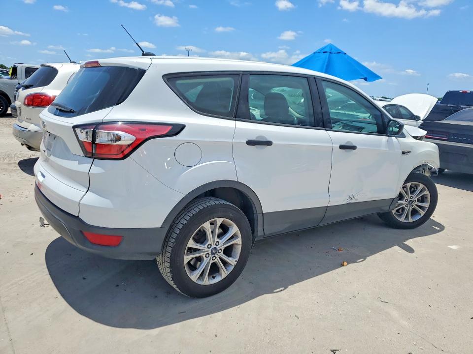 Продажа на аукционе авто 2017 Ford Escape, vin: 1FMCU0F74HUE71820, номер лота: 55543456