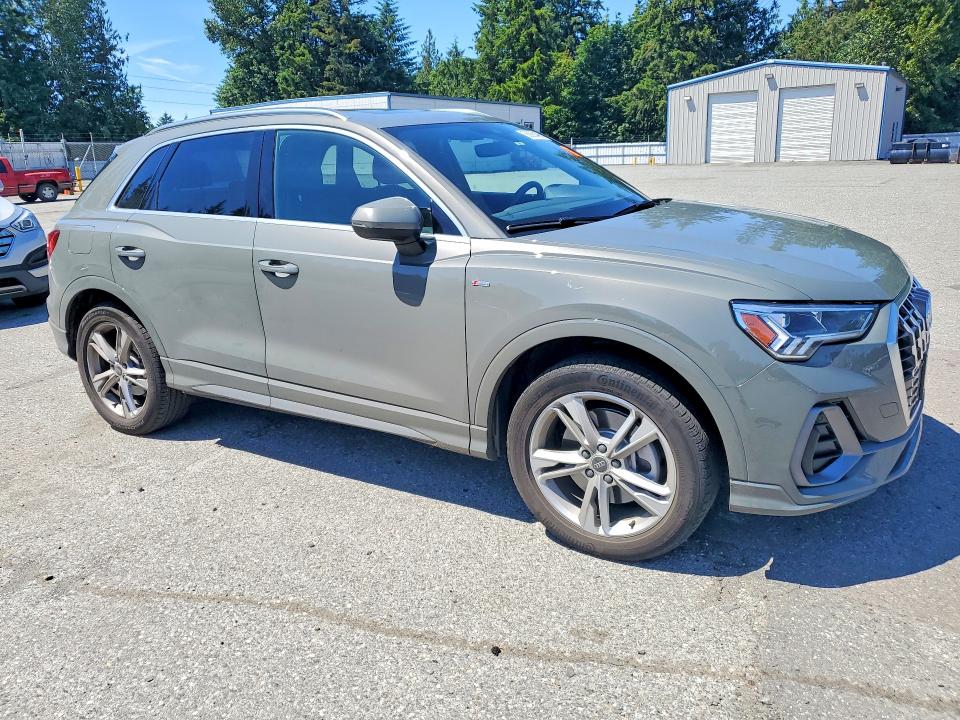 2023 Audi Q3 მანქანა იყიდება აუქციონზე, vin: WA1DECF34P1152920, აუქციონის ნომერი: 56865406
