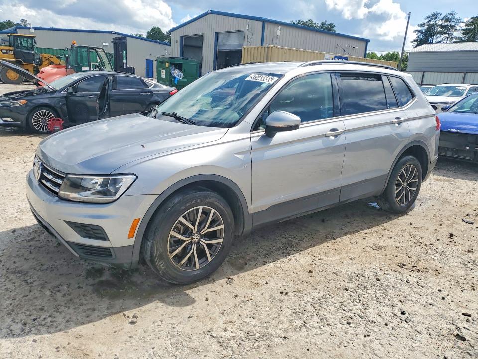 Продажа на аукционе авто 2021 Volkswagen Tiguan, vin: 3VV1B7AX7MM056167, номер лота: 57540866