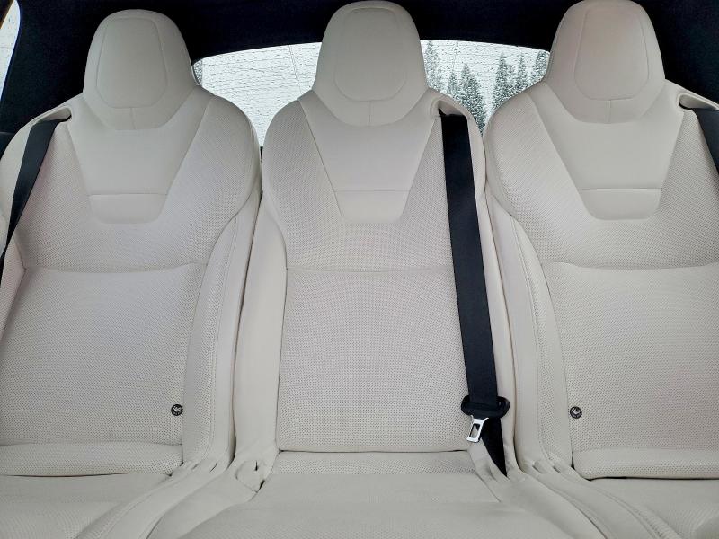 2016 Tesla Model X მანქანა იყიდება აუქციონზე, vin: 5YJXCAE43GF003686, აუქციონის ნომერი: 55729476
