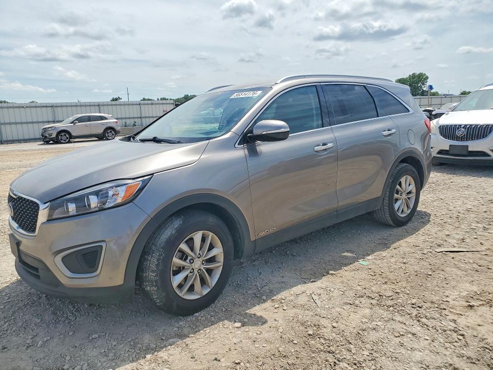 2017 Kia Sorento მანქანა იყიდება აუქციონზე, vin: 5XYPGDA56HG209132, აუქციონის ნომერი: 56514176