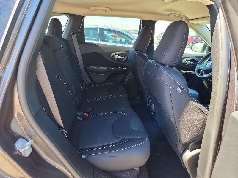 Продажа на аукционе авто 2016 Jeep Cherokee, vin: 1C4PJLCB2GW351350, номер лота: 58021326