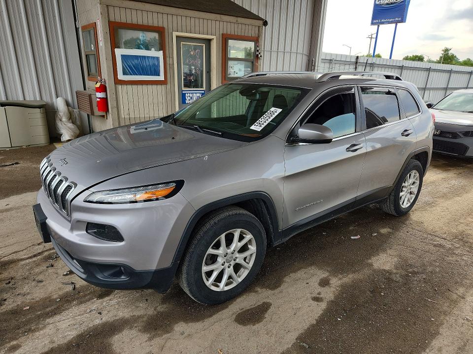 58535086 :رقم المزاد ، 1C4PJMCS9GW270318 vin ، 2016 Jeep Cherokee مزاد بيع