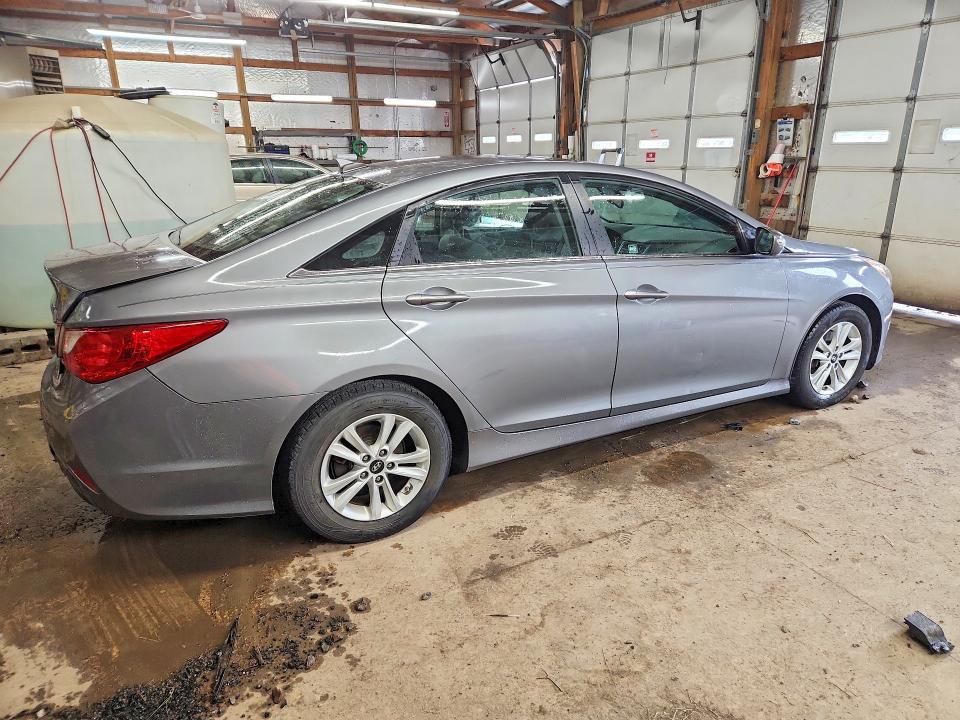 2014 Hyundai Sonata მანქანა იყიდება აუქციონზე, vin: 5NPEB4AC3EH855947, აუქციონის ნომერი: 57694826