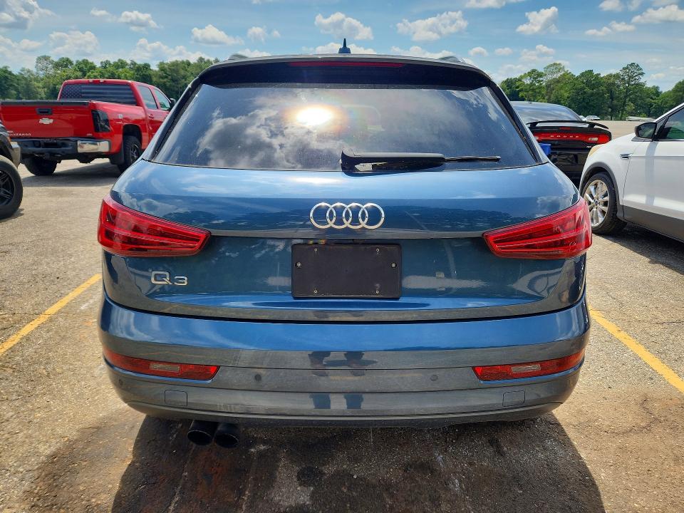 Продажа на аукционе авто 2017 Audi Q3, vin: WA1BCCFS8HR008830, номер лота: 57143656