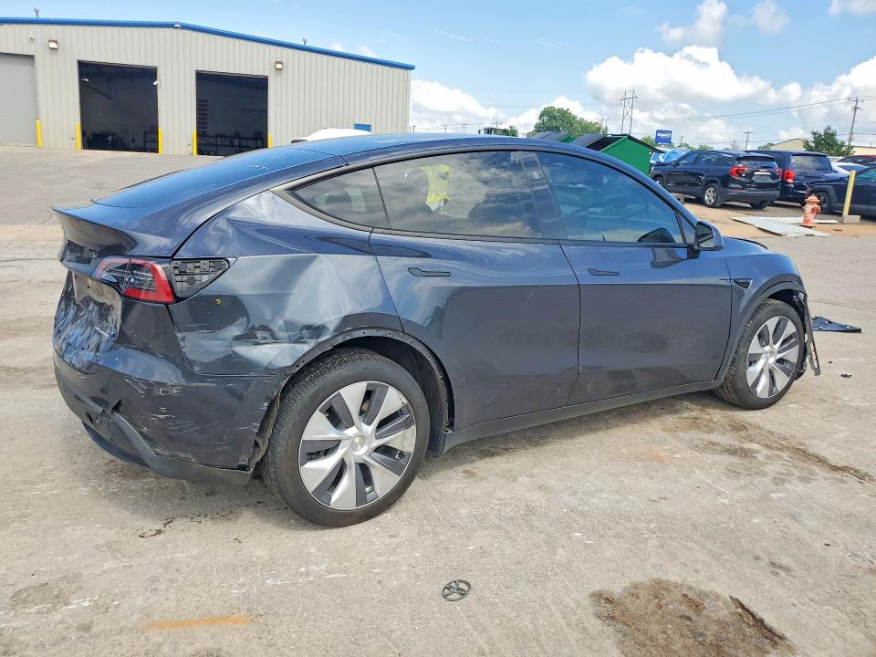 56131946 :رقم المزاد ، 7SAYGDEE7RA278838 vin ، 2024 Tesla Model Y مزاد بيع