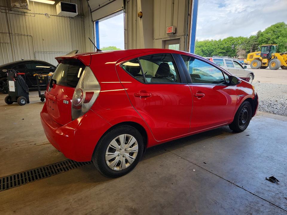 2014 Toyota Prius C მანქანა იყიდება აუქციონზე, vin: JTDKDTB33E1560327, აუქციონის ნომერი: 56951736