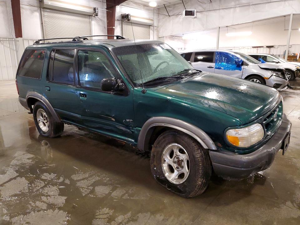 Продажа на аукционе авто 2001 Ford Explorer, vin: 1FMZU73E71ZA80885, номер лота: 57822156