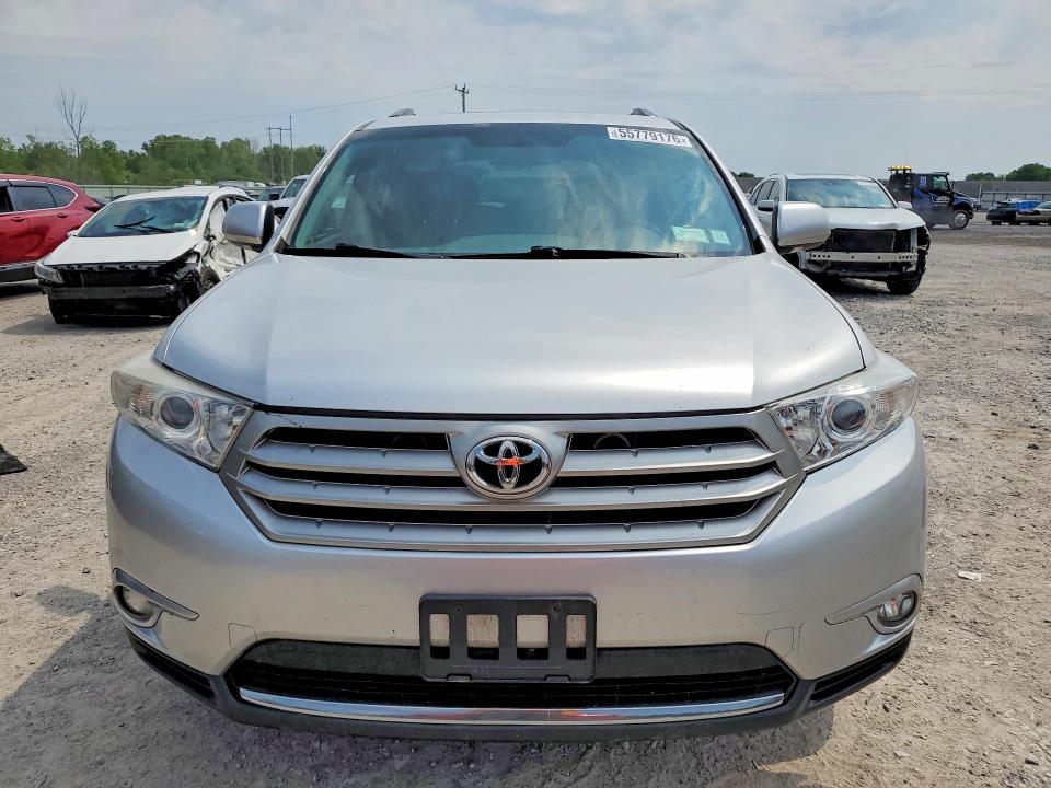 2013 Toyota Highlander მანქანა იყიდება აუქციონზე, vin: 5TDDK3EHXDS238128, აუქციონის ნომერი: 55779176