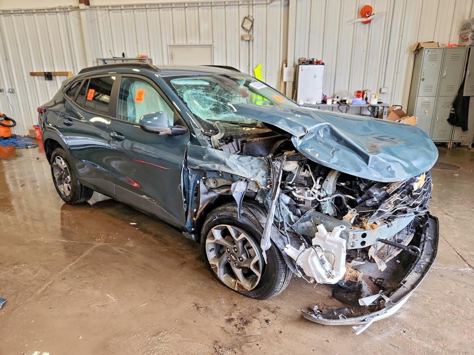 55216546 :رقم المزاد ، KL77LHEP1SC321828 vin ، 2025 Chevrolet Trax مزاد بيع