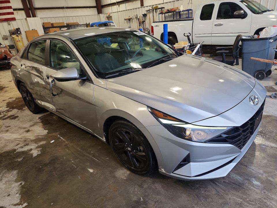 2021 Hyundai Elantra მანქანა იყიდება აუქციონზე, vin: 5NPLM4AG4MH046332, აუქციონის ნომერი: 55437706