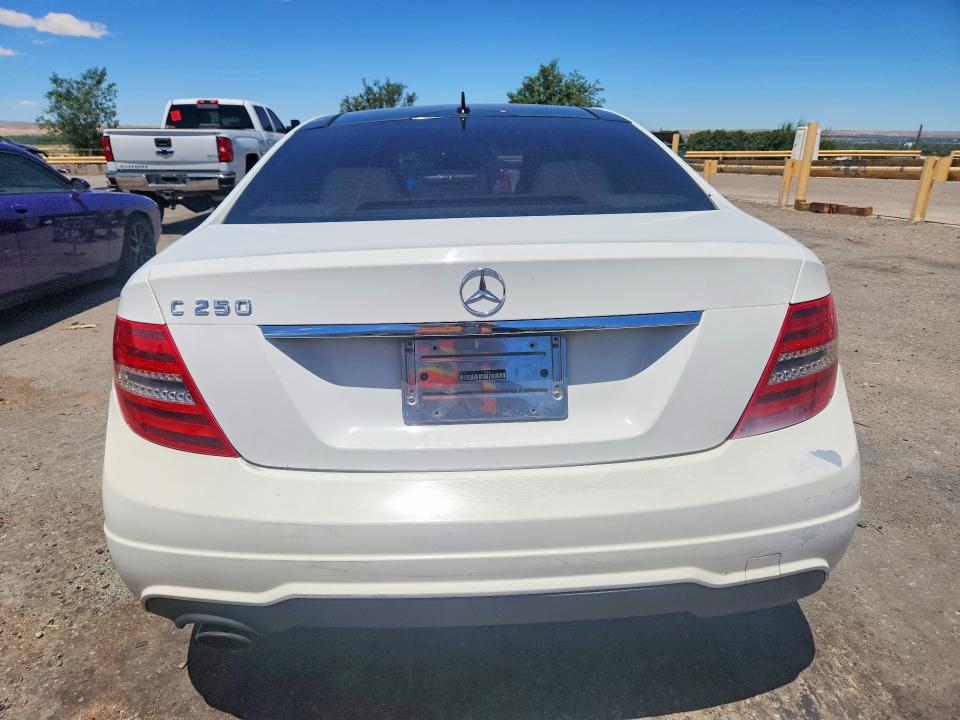 Продажа на аукционе авто 2013 Mercedes-benz C, vin: WDDGJ4HB3DG098601, номер лота: 85773255