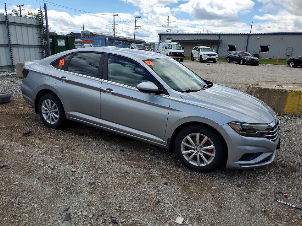 Продажа на аукционе авто 2019 Volkswagen Jetta, vin: 3VWC57BU9KM185511, номер лота: 57930386