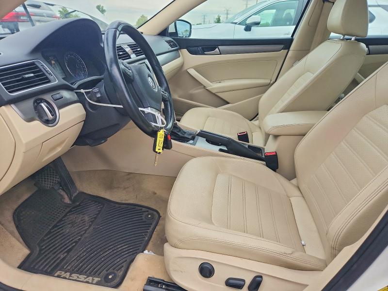 2015 Volkswagen Passat მანქანა იყიდება აუქციონზე, vin: 1VWBS7A32FC005192, აუქციონის ნომერი: 58453616