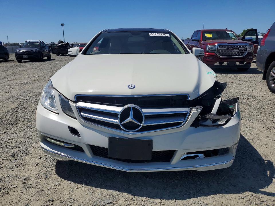 Продажа на аукционе авто 2012 Mercedes-benz E, vin: WDDKJ5KB2CF168523, номер лота: 57243146