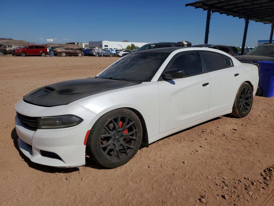 56180636 :رقم المزاد ، 2C3CDXBG8FH748170 vin ، 2015 Dodge Charger مزاد بيع