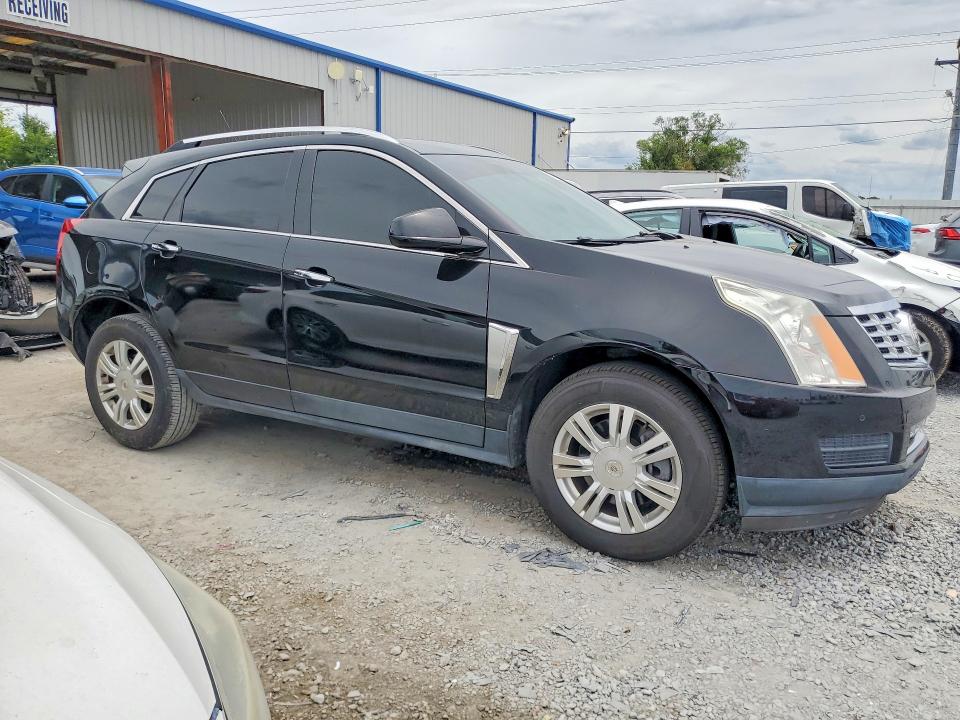 55871196 :رقم المزاد ، 3GYFNBE33FS637339 vin ، 2015 Cadillac Srx مزاد بيع