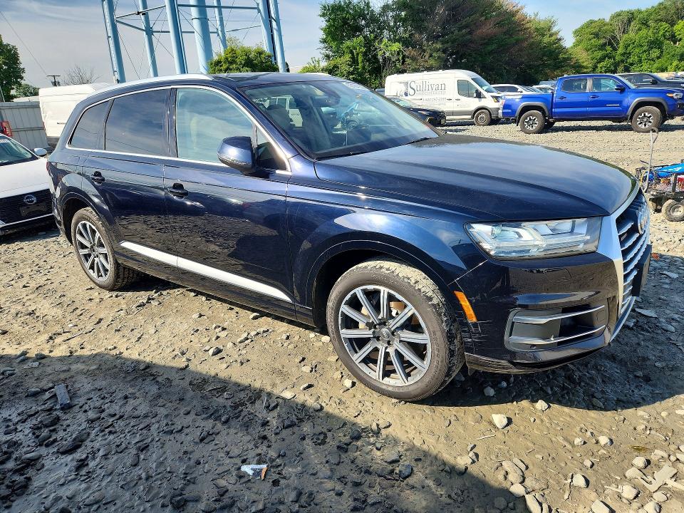 Продажа на аукционе авто 2017 Audi Q7, vin: WA1LAAF72HD023671, номер лота: 58134156