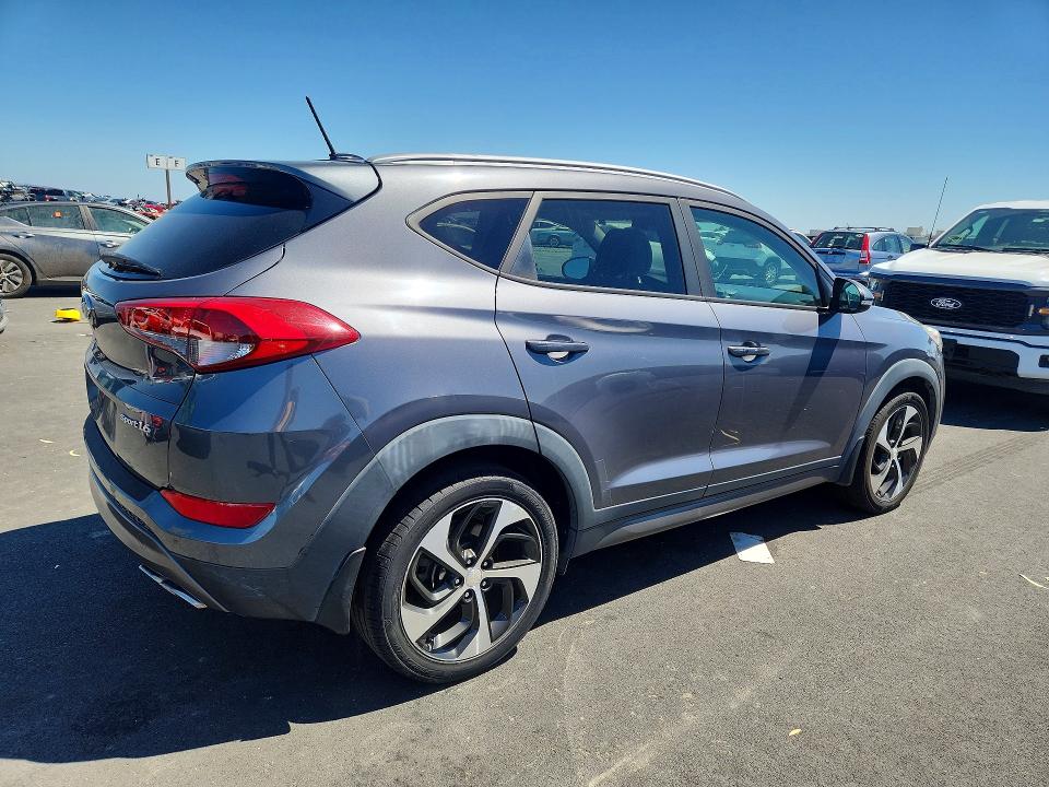 Продажа на аукционе авто 2016 Hyundai Tucson, vin: KM8J33A20GU194699, номер лота: 56147876
