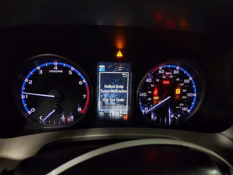 Aukcja sprzedaży 2017 Toyota Rav4, vin: 2T3RFREV5HW607792, numer aukcji: 55793906