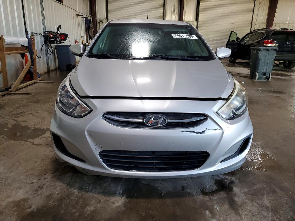 59015896 :رقم المزاد ، KMHCT5AE6FU232224 vin ، 2015 Hyundai Accent مزاد بيع