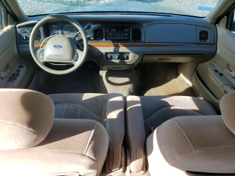 Продаж на аукціоні авто 2002 Ford Crown Victoria, vin: 2FAFP73W02X101208, номер лоту: 58352796