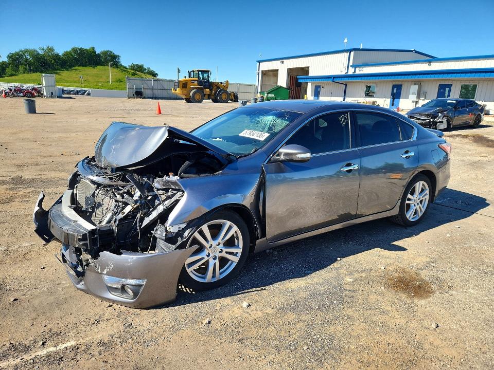 2014 Nissan Altima მანქანა იყიდება აუქციონზე, vin: 1N4BL3AP3EC269473, აუქციონის ნომერი: 57950106