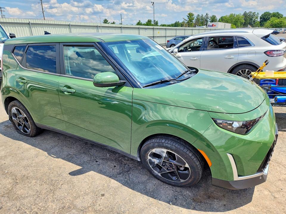 Продажа на аукционе авто 2023 Kia Soul, vin: KNDJ33AU1P7208906, номер лота: 58951546