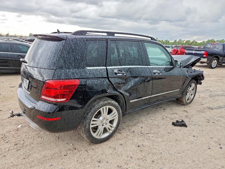 55732656 :رقم المزاد ، WDCGG0EB3FG379980 vin ، 2015 Mercedes-benz Glk مزاد بيع