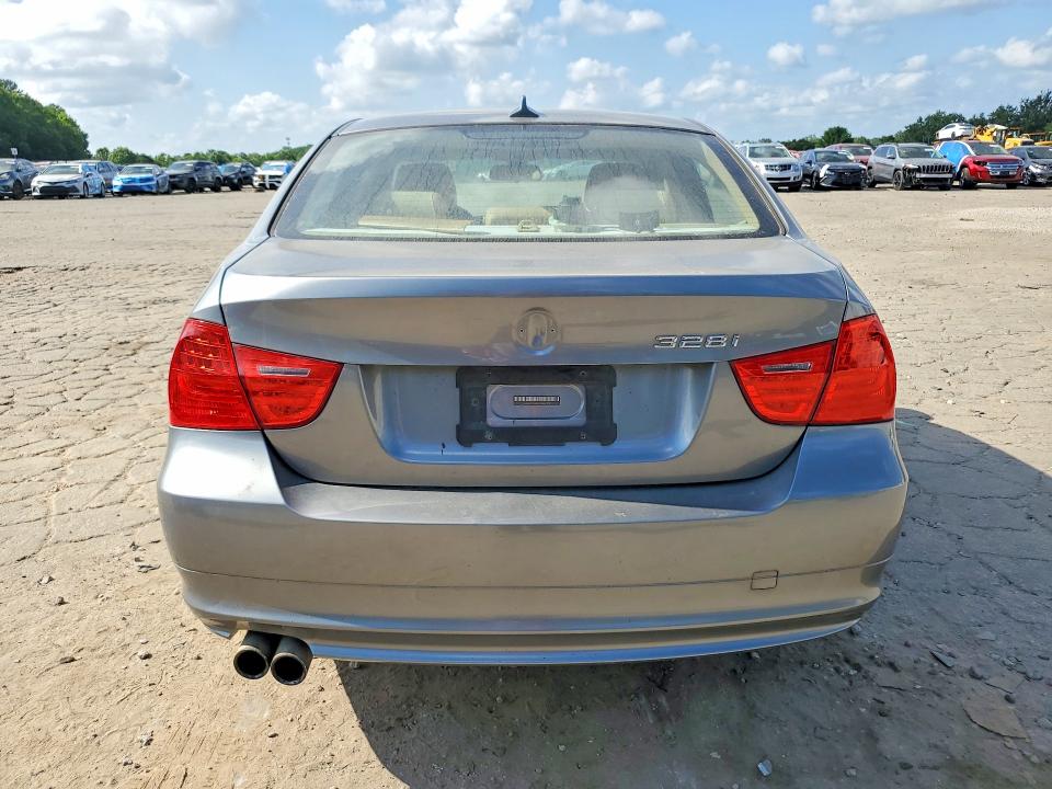 59086546 :رقم المزاد ، WBAPK7G56BNN86919 vin ، 2011 Bmw 328 مزاد بيع