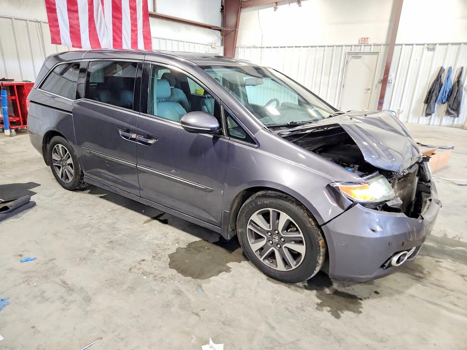 57640006 :رقم المزاد ، 5FNRL5H99FB001589 vin ، 2015 Honda Odyssey مزاد بيع