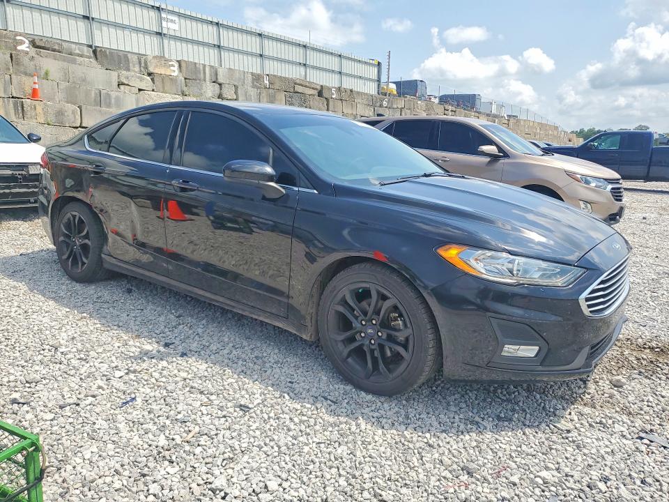 Продажа на аукционе авто 2020 Ford Fusion, vin: 3FA6P0HD8LR262033, номер лота: 58765496