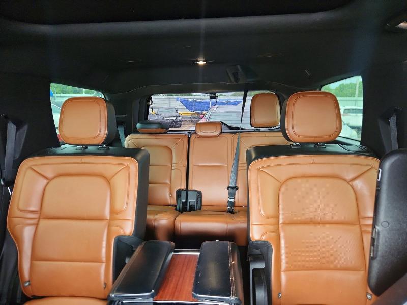 54237266 :رقم المزاد ، 5LMJJ2LT9JEL07330 vin ، 2018 Lincoln Navigator مزاد بيع