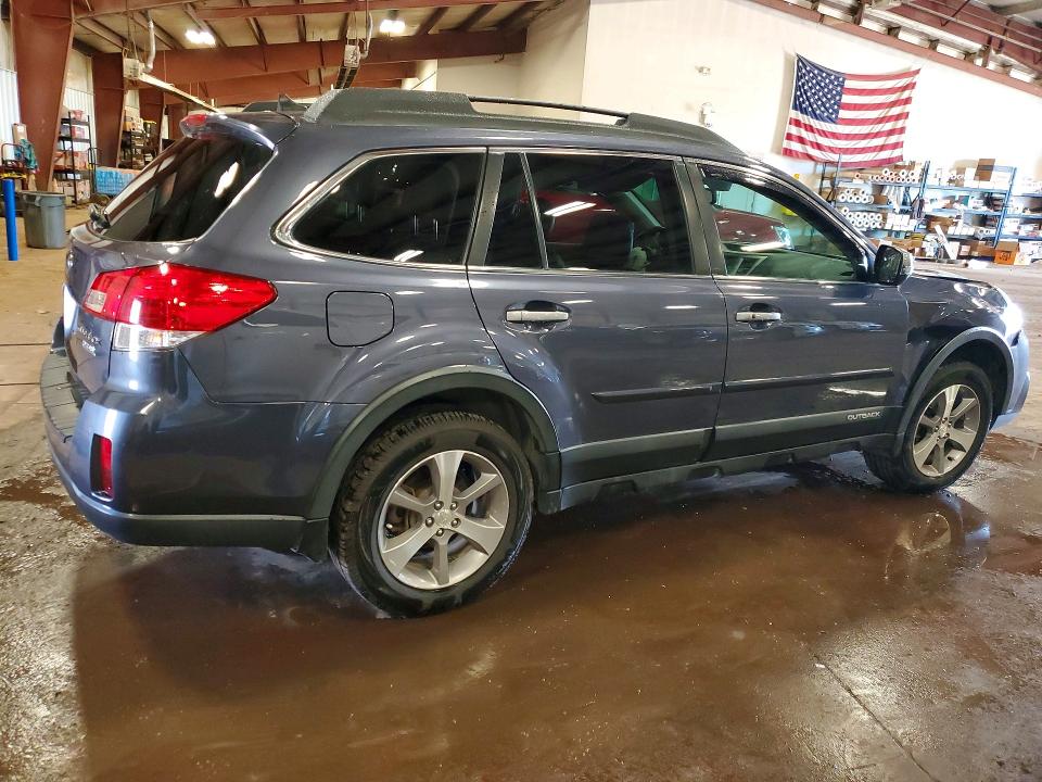 Auction sale of the 2014 Subaru Outback, vin: 4S4BRBPC7E3305698, lot number: 57741926