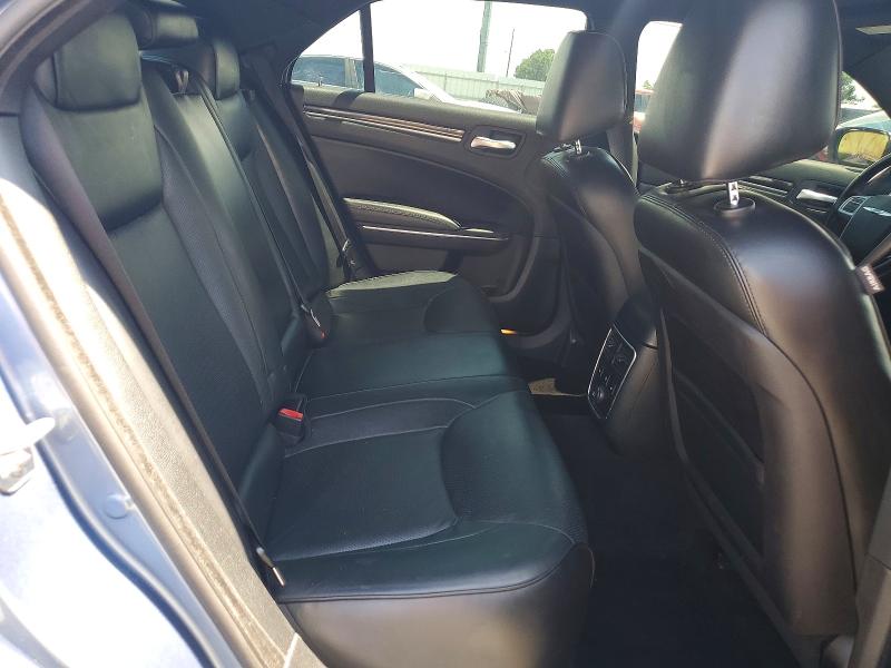 56607936 :رقم المزاد ، 2C3CK6CT6BH557790 vin ، 2011 Chrysler 300c مزاد بيع