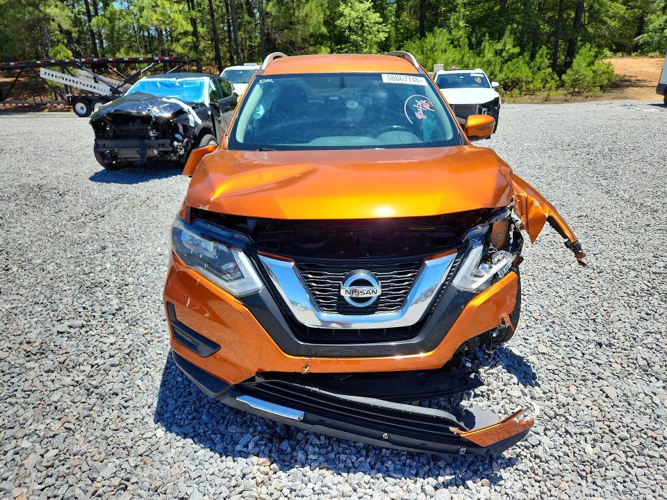 Продаж на аукціоні авто 2017 Nissan Rogue, vin: JN8AT2MT2HW147879, номер лоту: 56067746