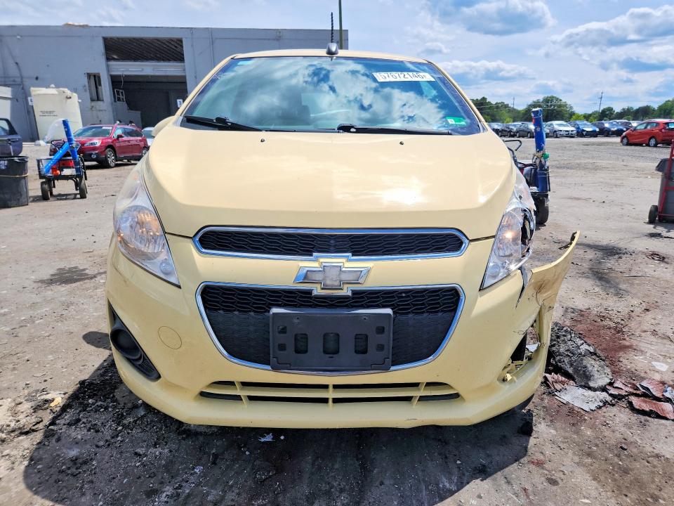 57672146 :رقم المزاد ، KL8CD6S94FC712057 vin ، 2015 Chevrolet Spark مزاد بيع