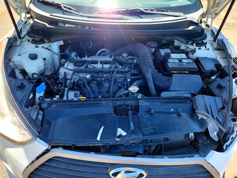 Продажа на аукционе авто 2016 Hyundai Veloster, vin: KMHTC6AE1GU293102, номер лота: 57998606