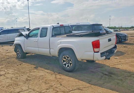 Auction sale of the 2017 Toyota Tacoma, vin: 5TFRX5GN6HX092090, lot number: 56576826