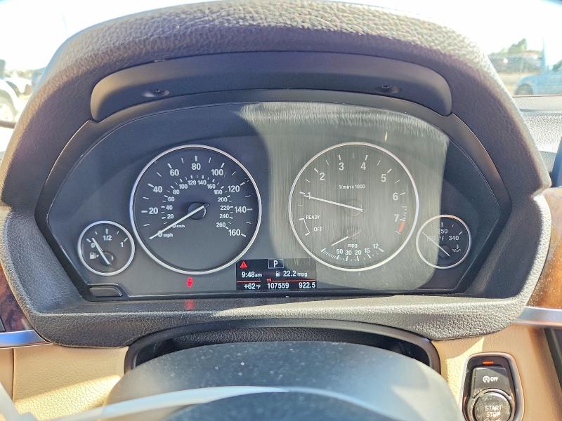 2015 Bmw 320 მანქანა იყიდება აუქციონზე, vin: WBA3B1C54FK136761, აუქციონის ნომერი: 55644026
