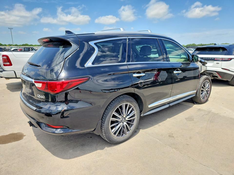 57713606 :رقم المزاد ، 5N1DL0MN0HC516024 vin ، 2017 Infiniti Qx60 مزاد بيع