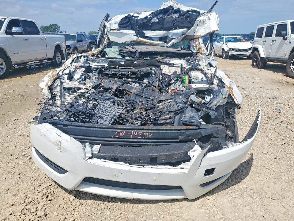 56619076 :رقم المزاد ، 3N1AB7AP1EY341443 vin ، 2014 Nissan Sentra مزاد بيع